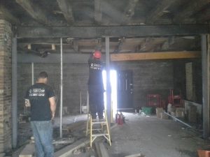 Le spécialiste en agrandissement, construction, rénovation de maison, salle de bain, cuisine, patio, terrasse, deuxième étage à Laval, Mirabel, Boisbriand, Blainville, Saint-Eustache et sur la Rive-Nord et ses environs / Construction Daniel Perron situé à Rosemère sur la Rive-Nord de Montréal